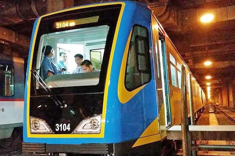 Record high na 21 train sets, naitala ng MRT-3
