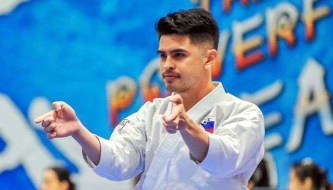 Delos Santos keeps sizzling streak