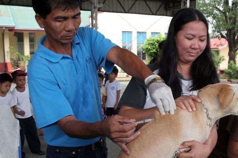 Mobile vet clinic moserbisyo na sa kabarangayan