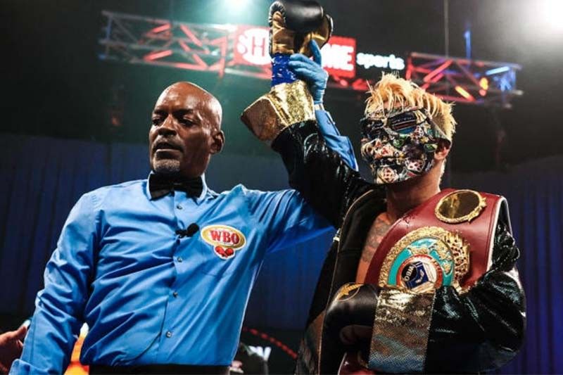 Casimero makes easy work of Ghanian foe, retains bantamweight belt