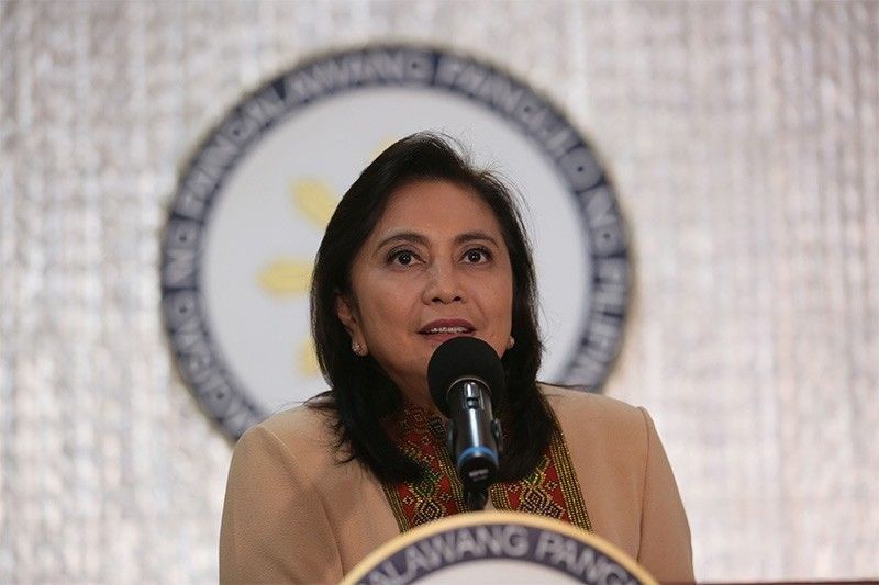 Robredo to government: Come up with vaccine distribution plan