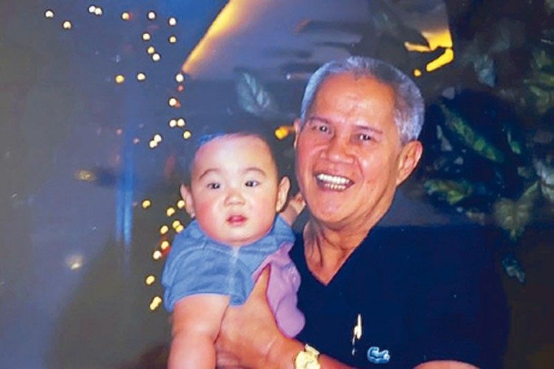 I miss you papa, Tito Daza
