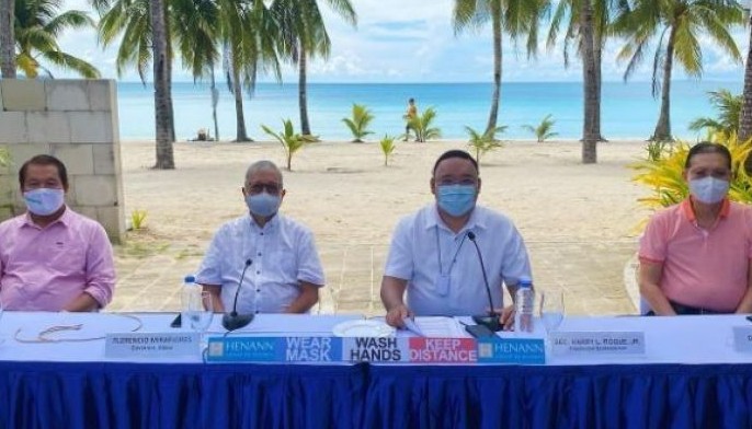 'Time to vacation,' Palace says, encouraging Filipinos to visit newly-reopened Boracay island