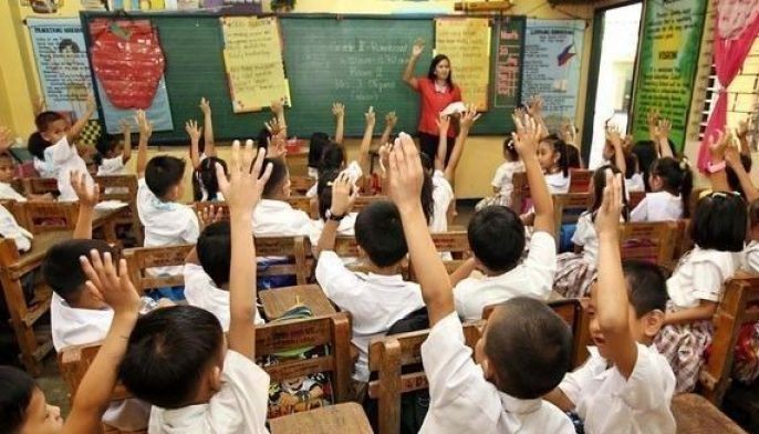 In public schools in Central Visayas: Over 1.7 million back to school today