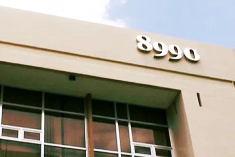 8990 raising P1.3 billion from notes issue