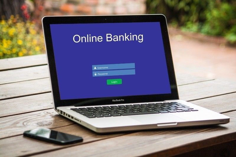 Big banks face increasing online competition