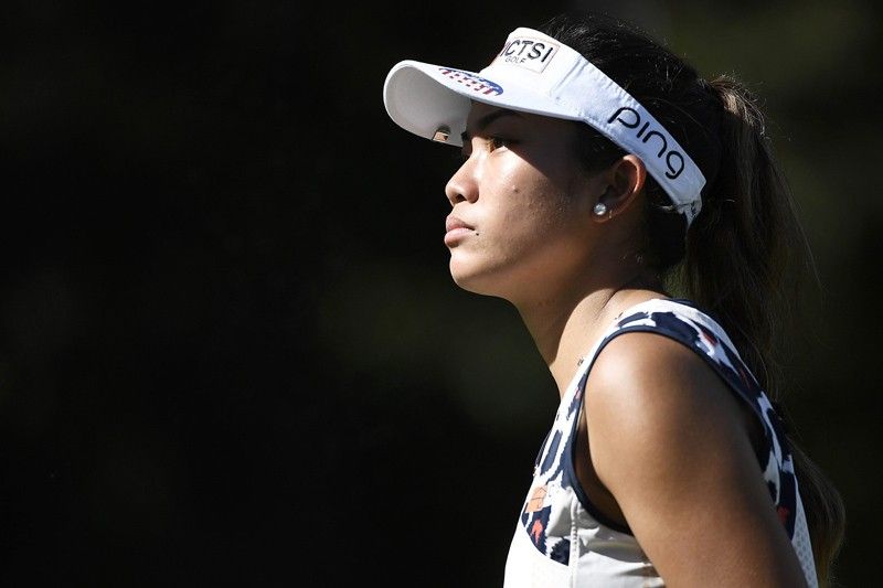Closing birdies keep Bianca in title chase