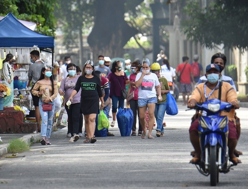 Kaso ng COVID-19 sa Pilipinas paakyat na ng 377,000