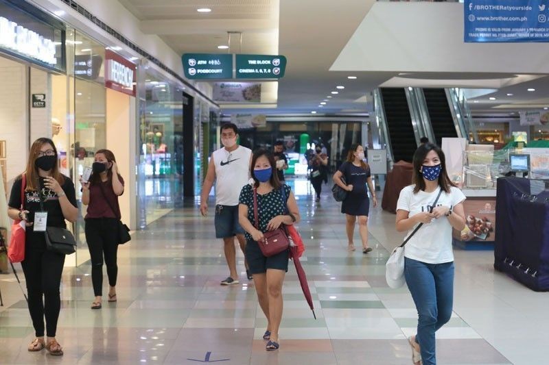 5 malls nagbigay ng libreng serbisyo sa apektado ni Rolly