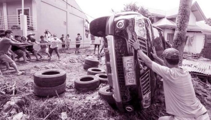 Kuryente sa maraming lugar naparalisa ni &lsquo;Rolly&rsquo;