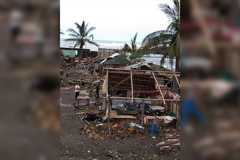 4 sa 10 bahay sa Catanduanes 'heavily damaged' sa bagyong Rolly