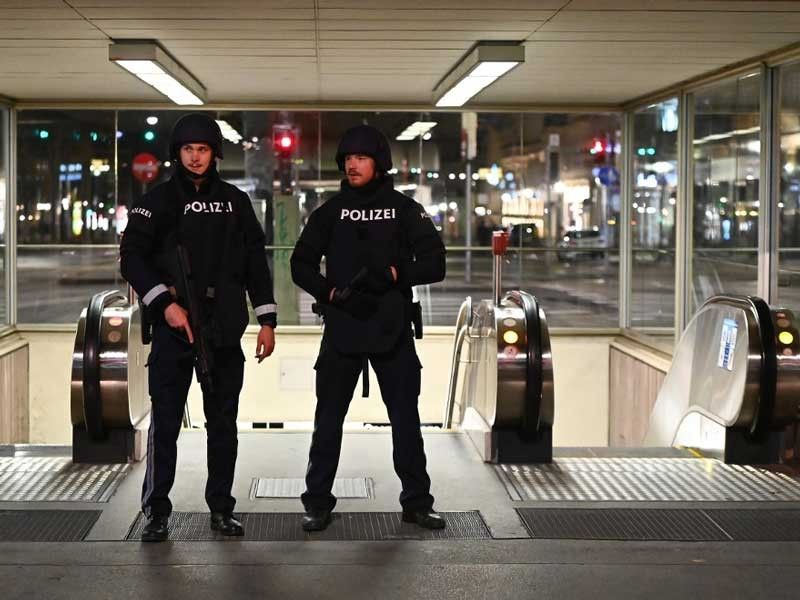 'Repulsive terror attack' hits central Vienna, two dead