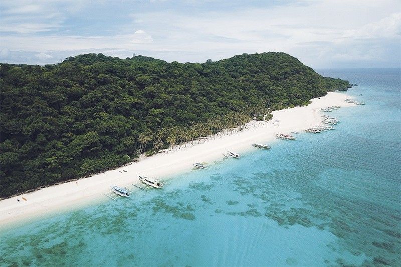 Philippines named Asiaâ��s top dive, beach destination; DOT wins