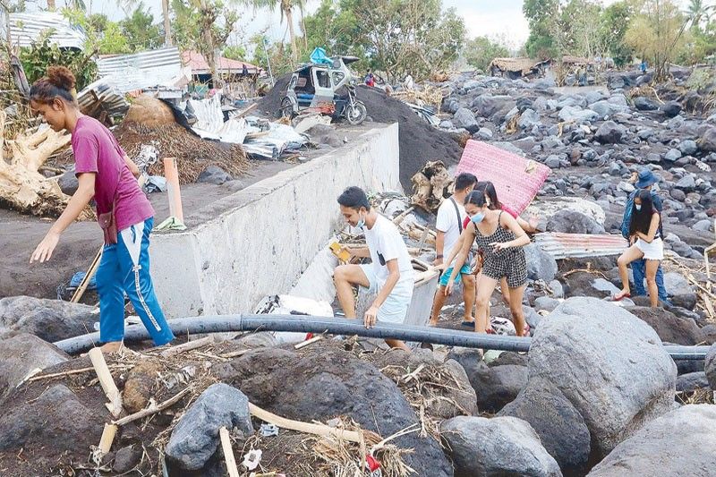 Rolly damage hits P14.1 billion ; death toll at 22