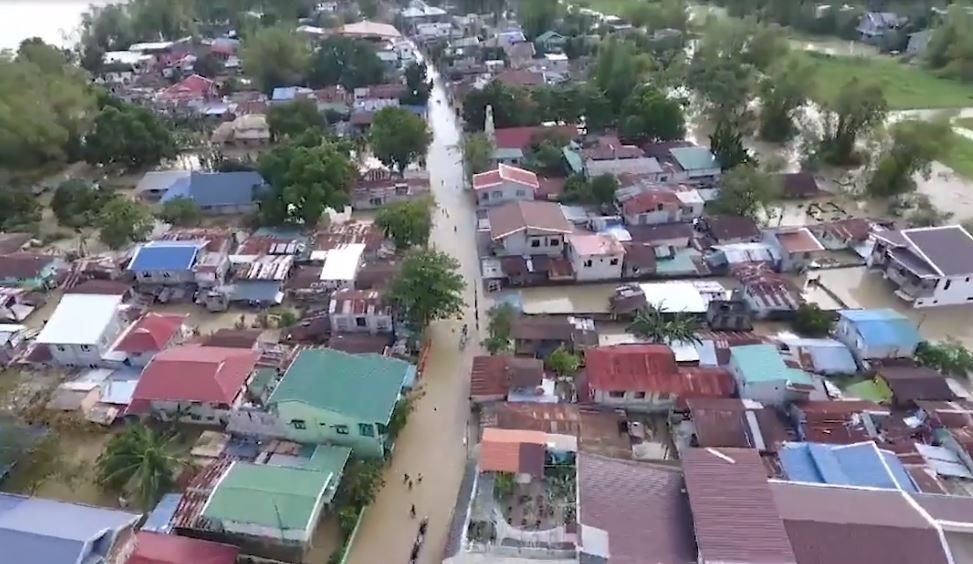 Pampanga governor: Other provinces need aid more due to 'Ulysses' after social media calls
