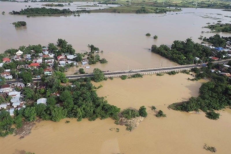 Massive flooding sa Cagayan, Isabela isinisi sa black sand mining
