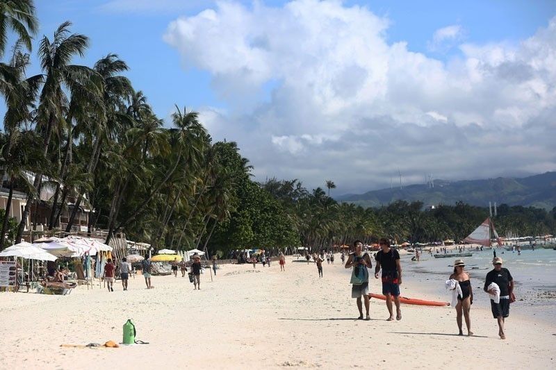 NCR tourists account for bulk of Boracay arrivals