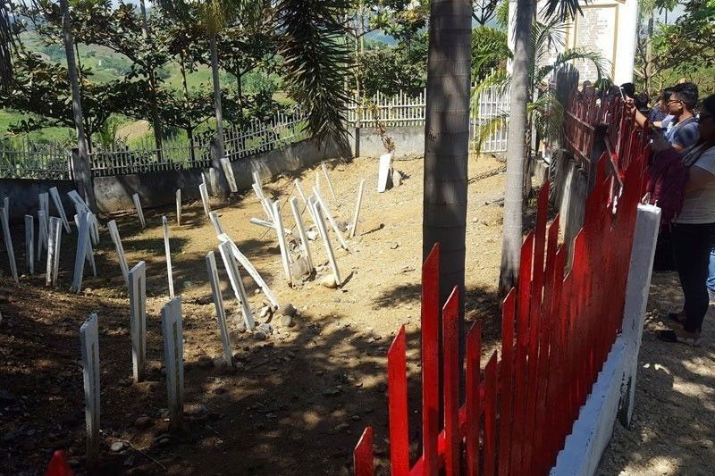 DOJ indicts 8 more, clears 40 in Ampatuan massacre