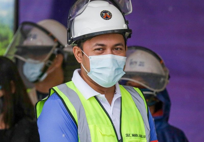 DPWH orders execs, personnel to explain