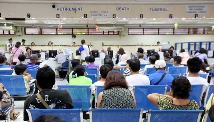 Employers, workers facing hard times oppose looming SSS premium hike