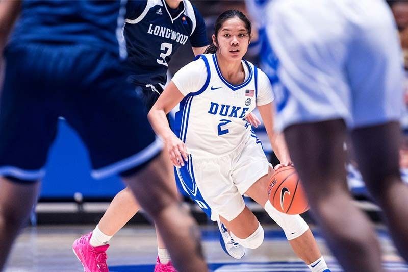 WATCH: Duke freshman De Jesus pulls off no-look trick shot from half court