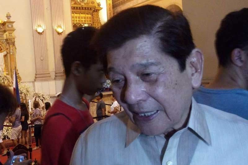 OsmeÃ±a wants airport named after Del Mar