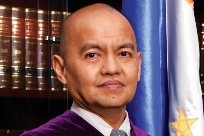 'Sino ang makikinabang?': Hontiveros slams impeachment complaint vs Leonen