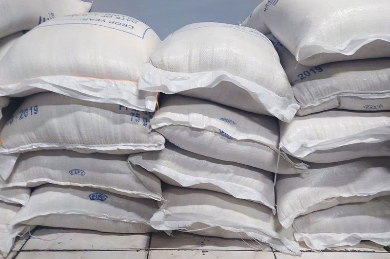 Philippines, China tie as worldâ��s biggest rice importers