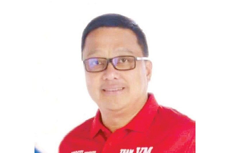 Meneses in isolation after positive test