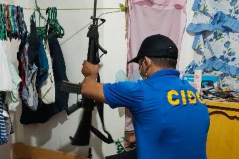 Tanod chief nabbed high-powered guns in Balamban