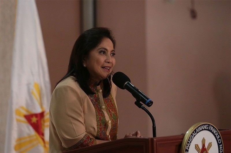 Robredo urges netizens to report fake news about her