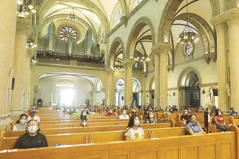 Church choir kasama sa âsinging banâ