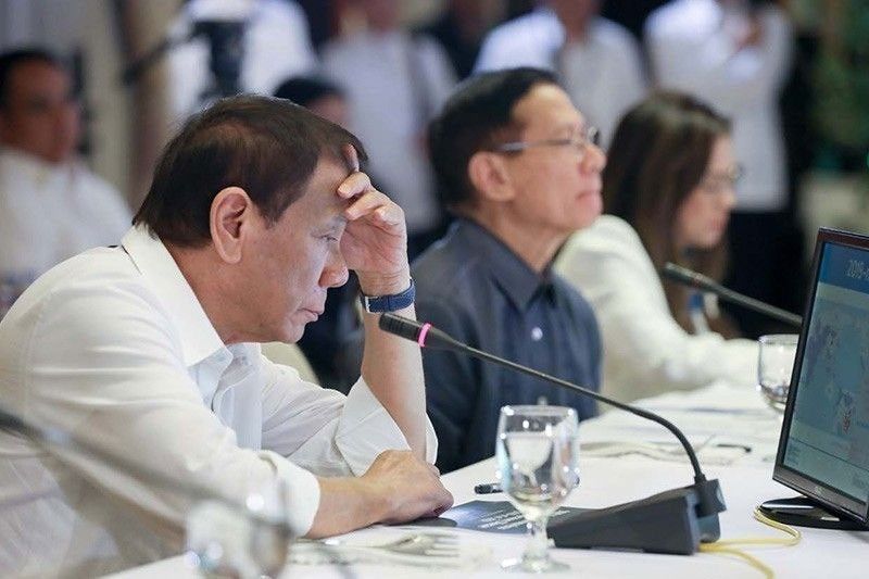 Duterte trusts Duque; Pacman urges DOH chief to quit