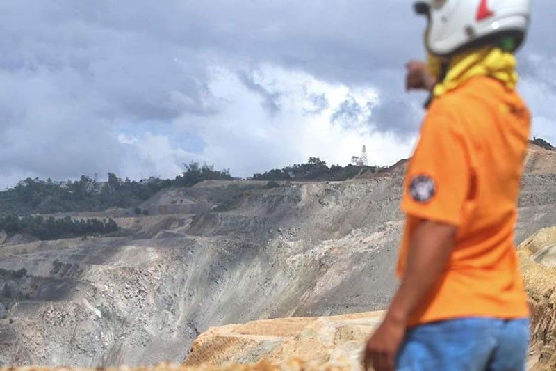 Carmen copperâ��s open pit operation halted: Four killed, six missing in landslide