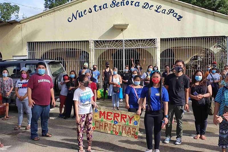 UAAP spreads Christmas spirit with outreach in typhoon-hit communities