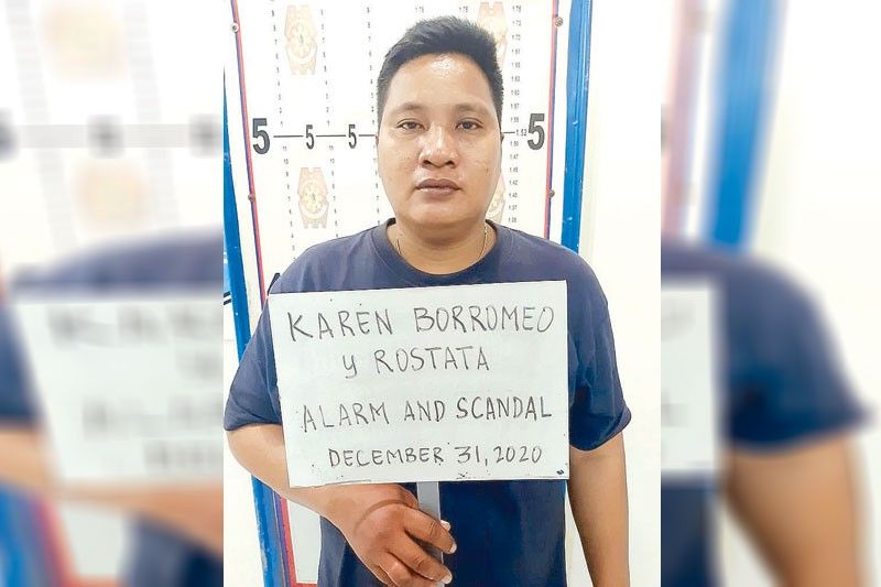 Policewoman arrested  for indiscriminate firing