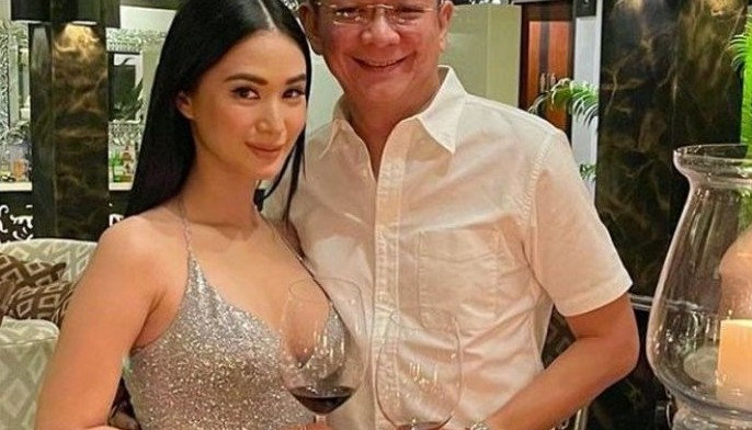 Parang 'di na sinusuot 'yung singsing': Ogie Diaz on Heart Evangelista-Chiz  Escudero rumored breakup | Philstar.com