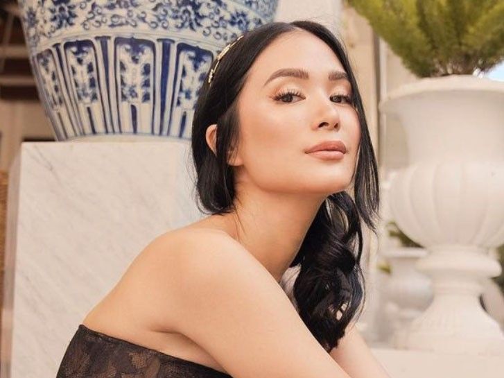 'We all love too much': Heart Evangelista shares table setting for a 'happy 2022'