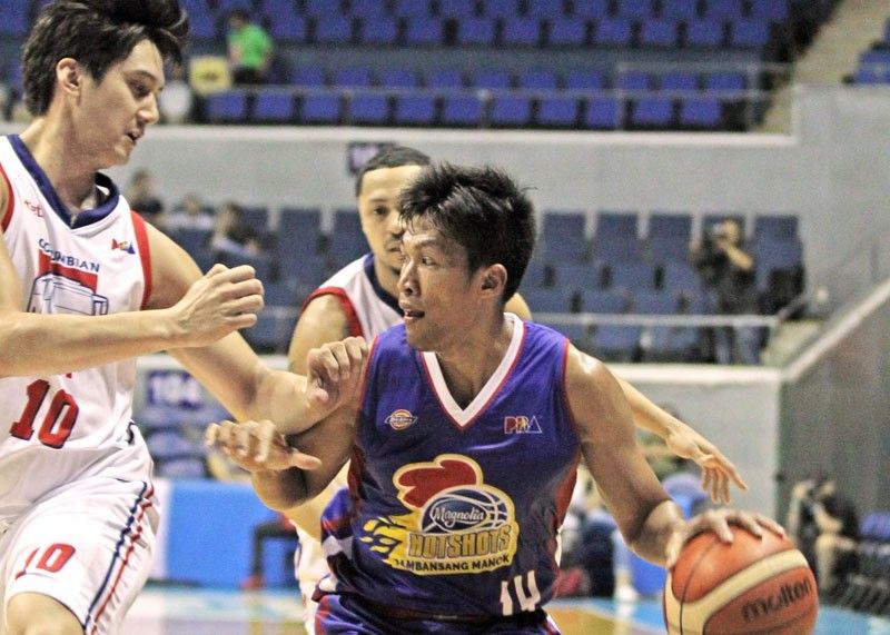 Hotshots sign Barroca to fresh deal