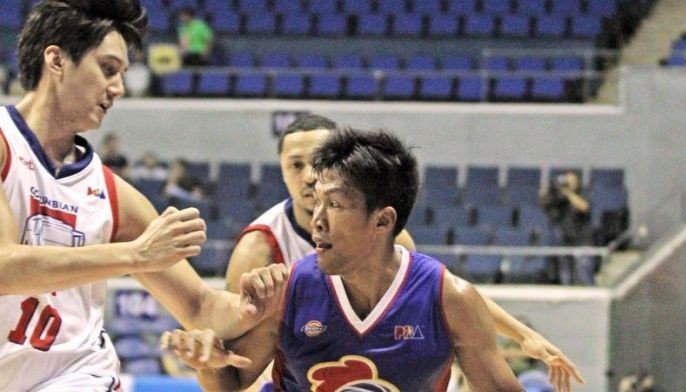 Hotshots sign Barroca to fresh deal