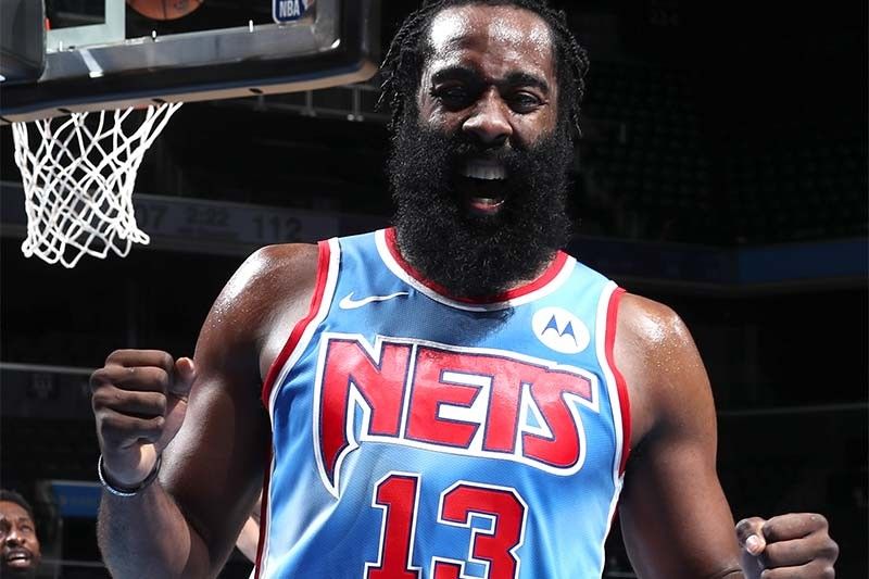 James Harden posts 32-point triple double in Nets debut