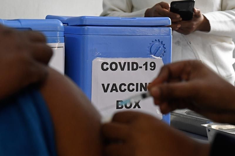 Philippines eyes house-to-house COVID-19 vaccination for vulnerable Filipinos