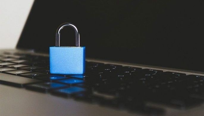 ISPs ordered to explain failure to block child porn sites