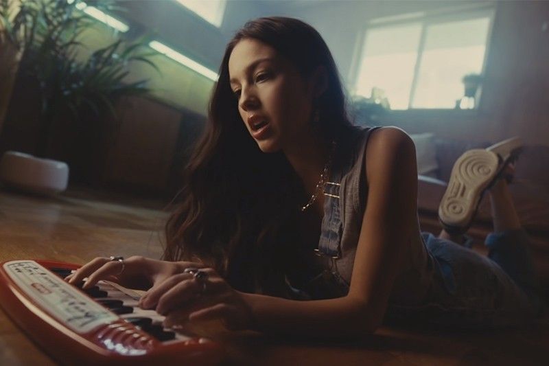 Olivia Rodrigo dating 'Enola Holmes' star Louis Partridge â�� reports