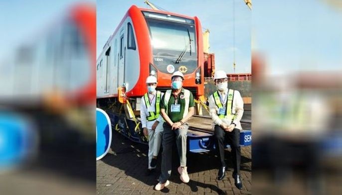 Trains for LRT-1 Cavite extension arrived