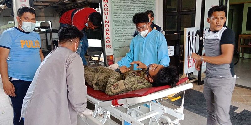 6 soldiers, 2 civilians hurt in Maguindanao highway accident