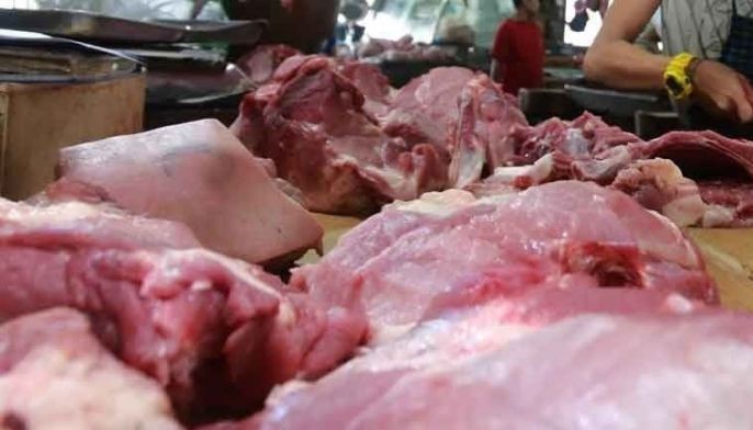 &lsquo;Suicide act&rsquo; ang price freeze ng DA sa karne ng baboy