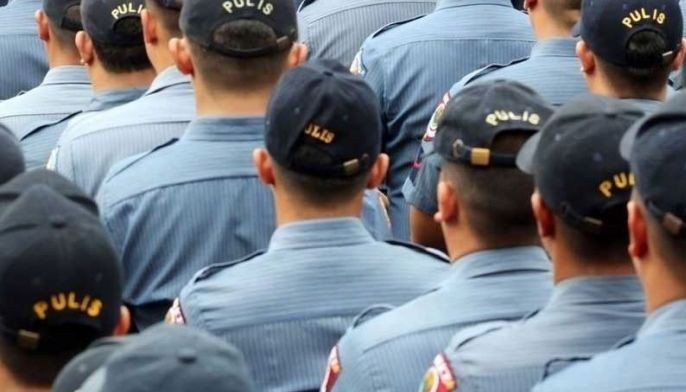 Sundalo, pulis unahin sa China vaccine - Duterte