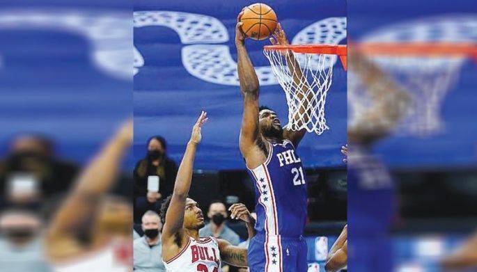 Embiid binuhat ang 76ers sa panalo