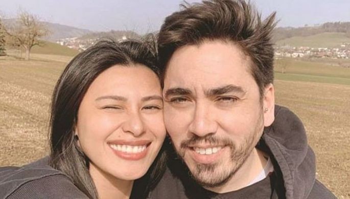 Goodbye showbiz na